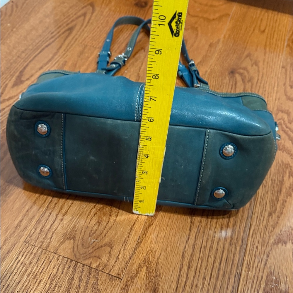 Vintage COACH leather handbag - Picture 10 of 13